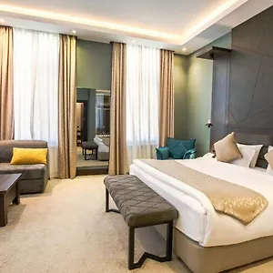 Pure Boutique Отель